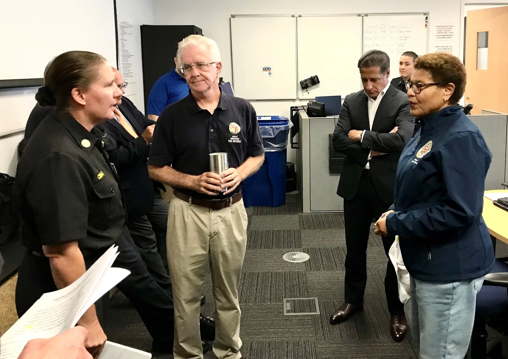 Fire Chief Crowley, Paul Krekorian, LAUSD Superintendent Carvalho and Mayor Bass confer at Emergency Operations Center